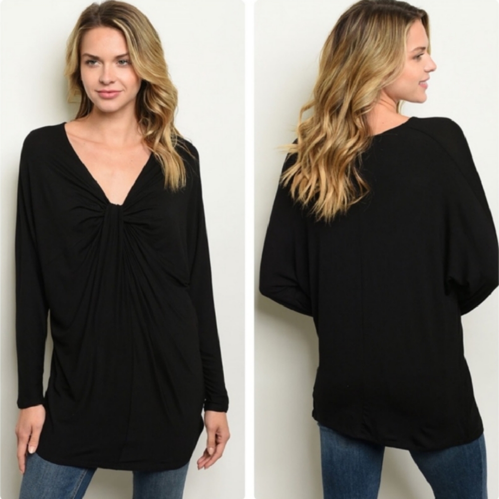 Price Drop 30%! Flattering Black Top